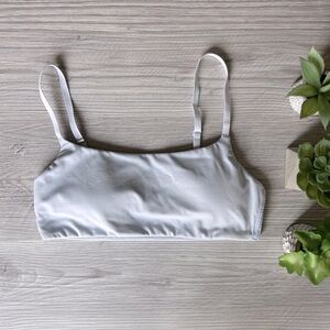 VS PINK relay square-neck sports bra size M EUC